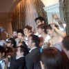 ถ่ายรูปหมู่บนเวทีดนตรี ถ่ายรูปหมู่บนเวทีดนตรี